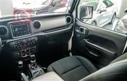 جيب جلاديتور